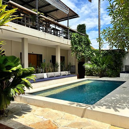 Lay Day Hostel Canggu Zewnętrze zdjęcie