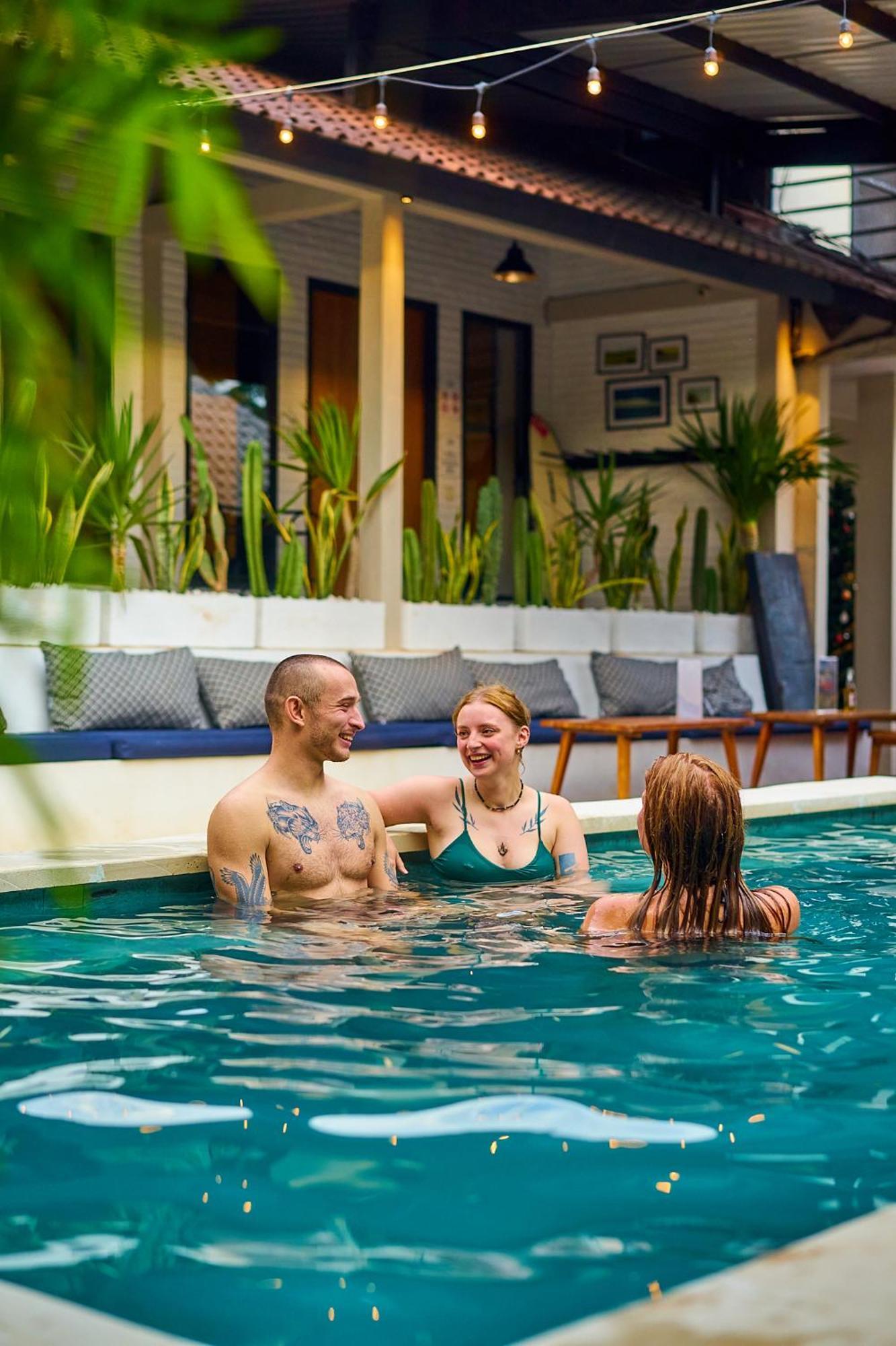Lay Day Hostel Canggu Zewnętrze zdjęcie