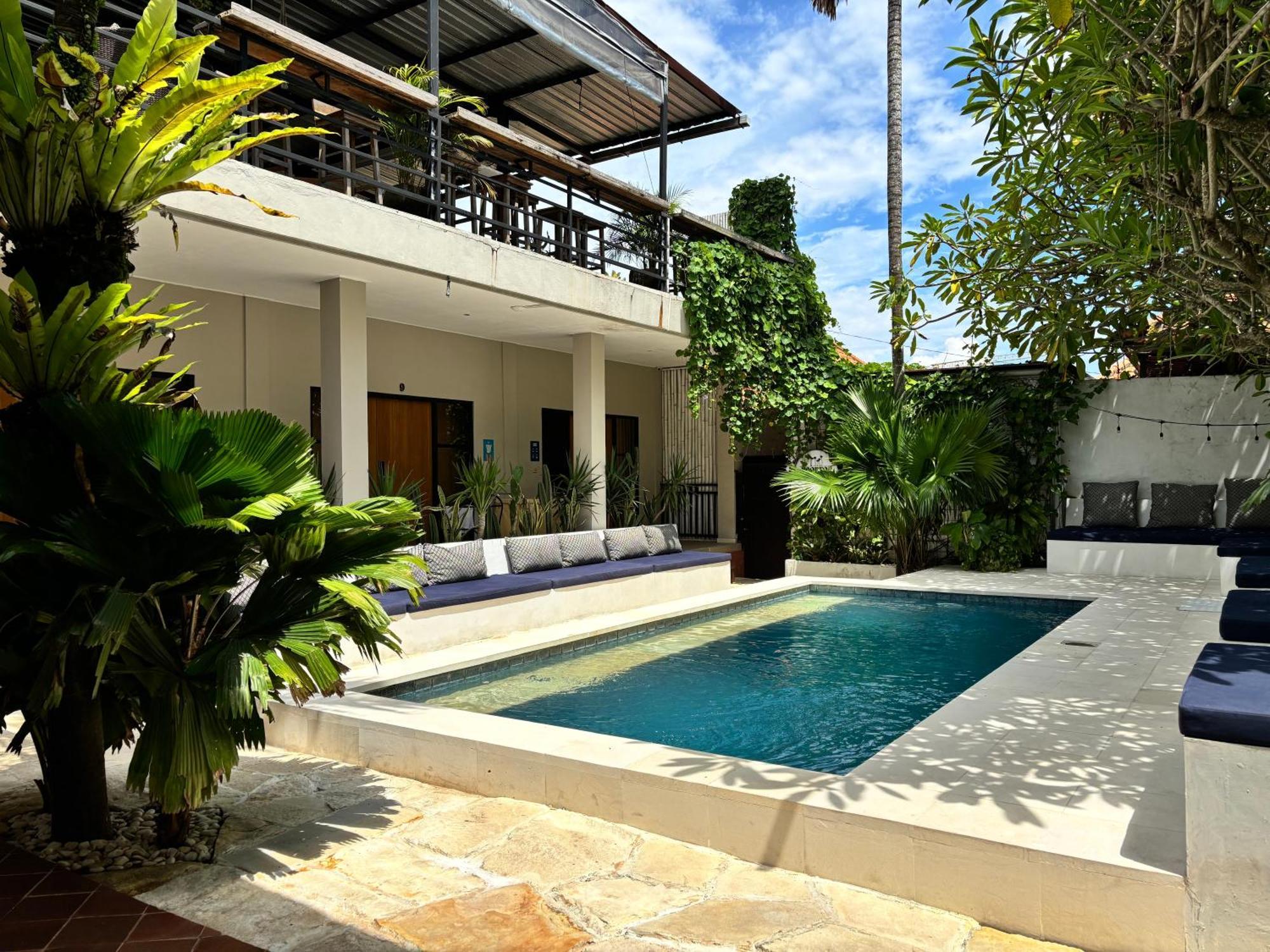 Lay Day Hostel Canggu Zewnętrze zdjęcie